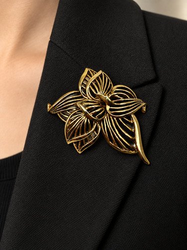 Vintage gold tone openwork - tone,