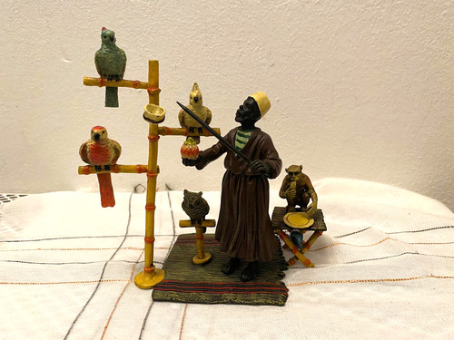 Colored bronze sculpture - colored,