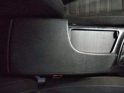 Centre armrest lid vauxhall - centre,