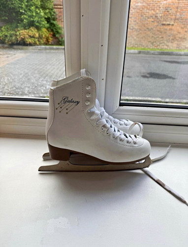 Galaxy white figure skates - galaxy,