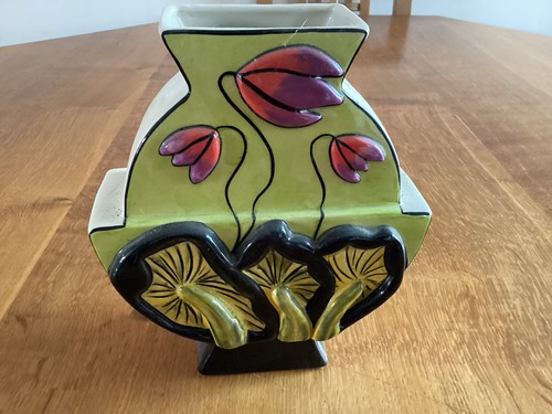 One only prototype vase with - prototype,