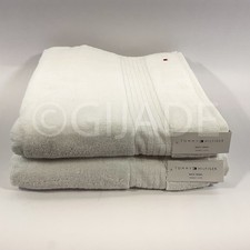 2Pc Tommy Hilfiger  100%