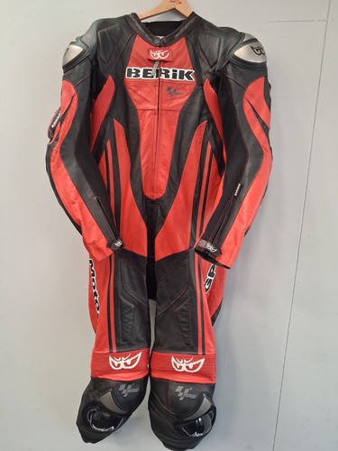 Berik motorcycle leathers - motorcycle,
