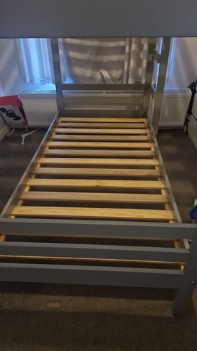 Light grey bunk - grey, with
