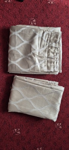 Geometric wave curtains - 2,