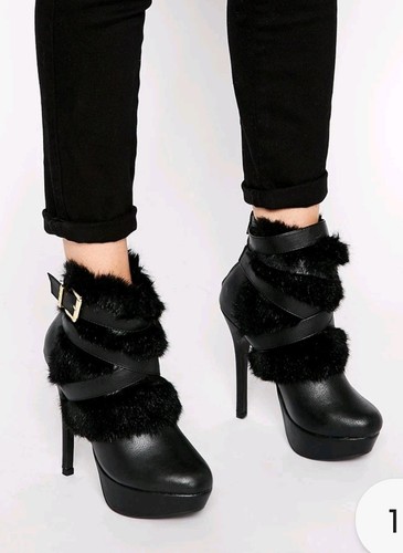 New look black faux - bn,