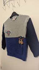 Boys Blue & Grey Chase From