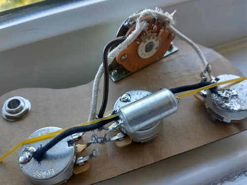 Partial humbucker wiring loom - humbucker,