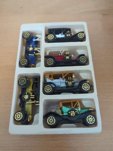 Vintage car miniature set - car,