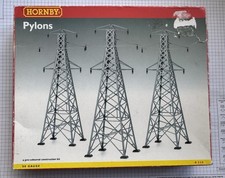 OO Gauge Hornby R530 Pylons