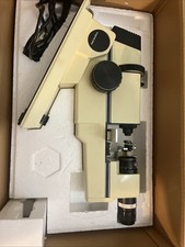 Topcon LM-3B Manual Lensometer