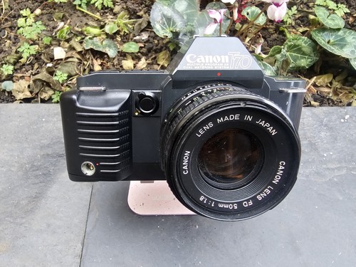 Canon t70 35mm film camera - canon,