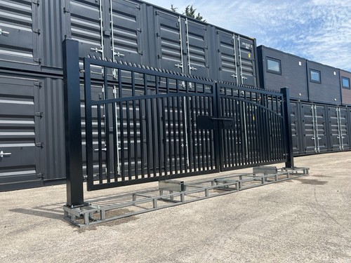 Site gate yard - site,