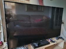 4k panasonic tv, 49 inches, comes with roku 4k