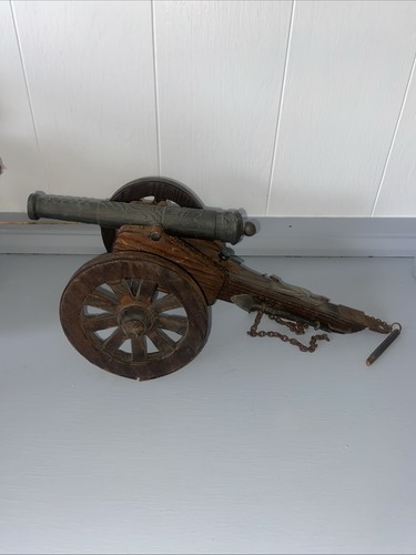 Vintage decorative model - decorative,