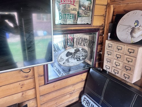 Southern comfort large pub - southern,