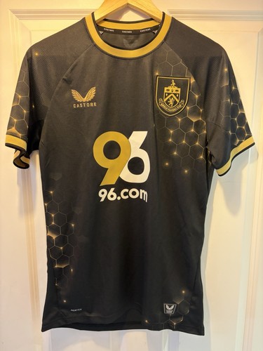 Burnley football club - burnley,