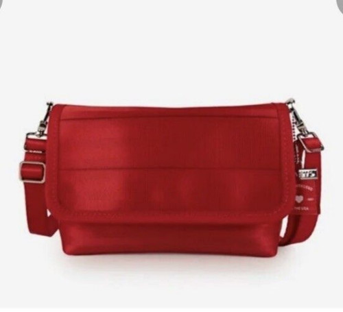 Harveys seatbelt bag fold over - fold,
