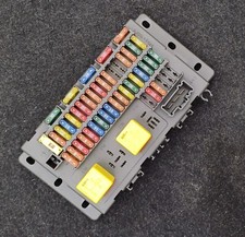 ROVER 75, MG ZT.  Diesel.  Fuse box, with fuses and relays. (YQE103138).