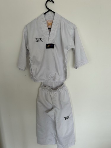 Kids taekwondo white suit - taekwondo,