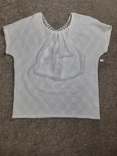White eyelet lace detail - white,