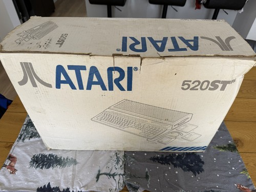 Atari 520stfm vintage computer - atari,