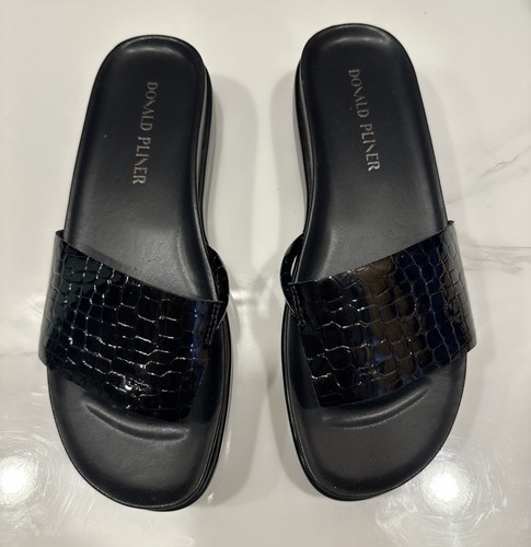 Donald planer fifi flip flops - donald,