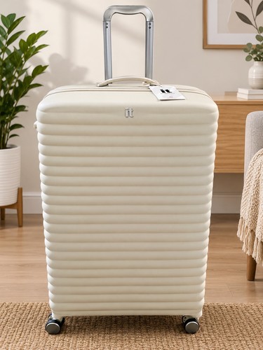 Bnwt large luggage - it,