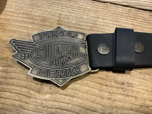 Superdry retro metal emblem - retro,