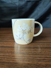 Laura Ashley camomile mug 9cm