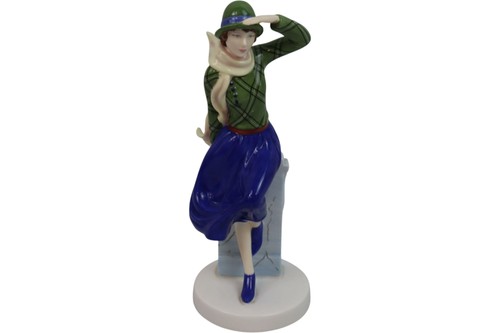 Royal doulton pretty ladies - royal,