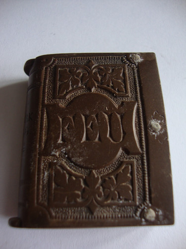 Antique vulcanite feu match - antique,