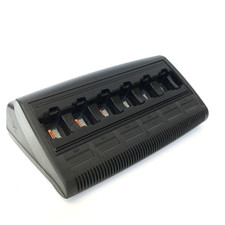 MOTOROLA WPLN4197A SIX BAY CHARGER FOR GP340 GP360 GP344 GP388 TWO WAY RADIO