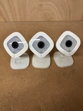 1 x Arlo Q VMC3040-100NAS