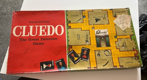 Vintage game cluedo by - cluedo,