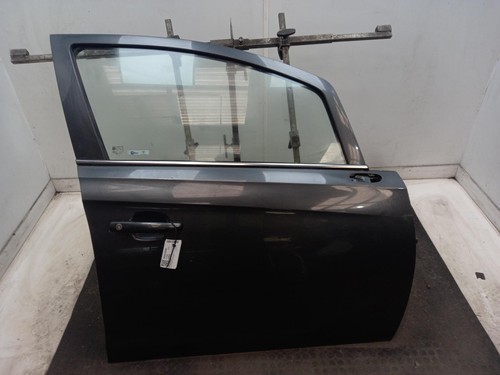 Vauxhall corsa right - vauxhall, front