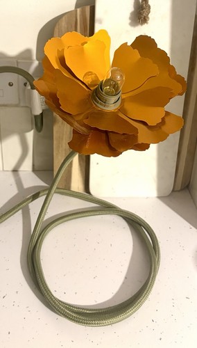 Vintage flexible stem flower - stem,