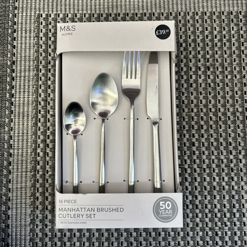 Marks spencer 16 - &,