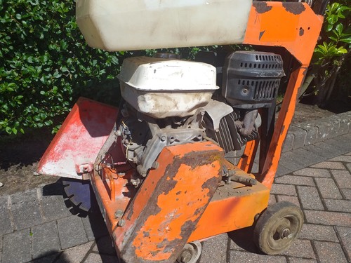 Norton clipper road saw