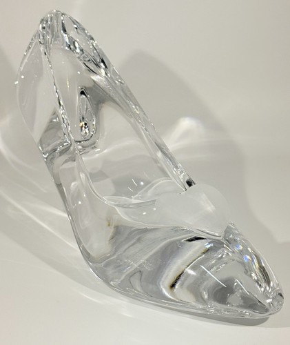 Walt disney cinderella - walt, slipper