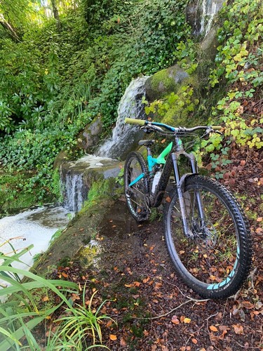 Specialized enduro frame - specialized,