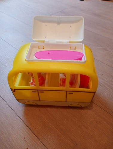 Peppa pig camper van - pig,