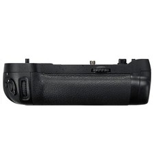 D17 vertical battery grip - mb-d17,