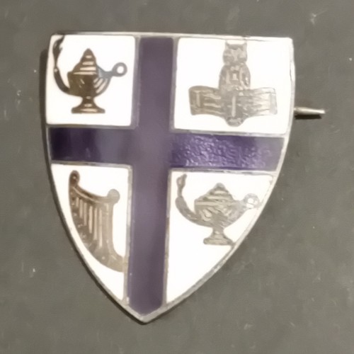 Silver hallmarked pin badge - silver,