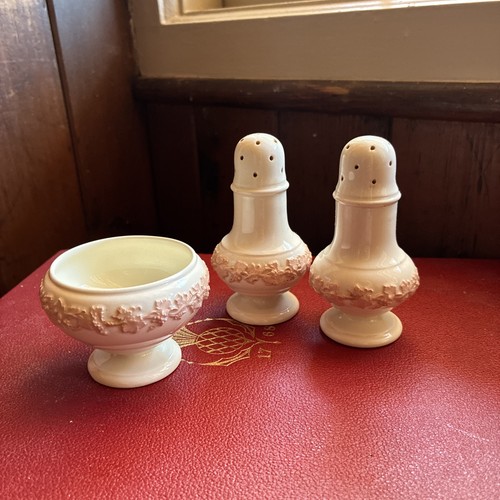 Vintage wedgwood pink cream - vintage,