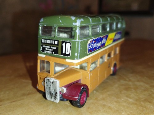 Corgi classics aec bus c599 - corgi,