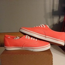 Woman's High Pink Vans Size