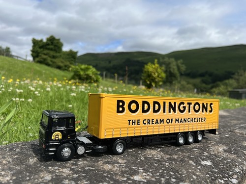 Corgi modern trucks - trucks, no.