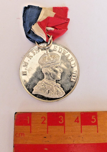 Antique abdicated king edward - antique,