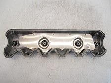 Valve cover cylinder head for